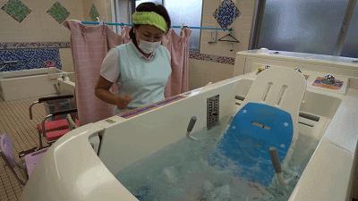 日本养老院人性化,为何日本老人卖房也要住养老院