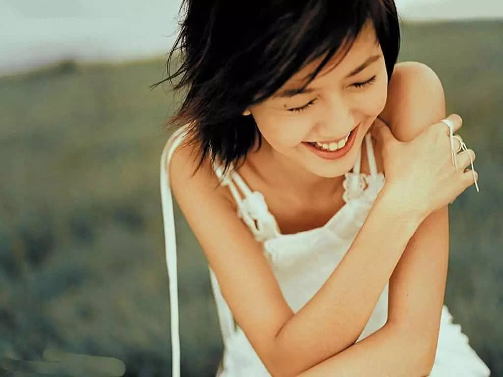 被00后称为“冷门歌手”的孙燕姿，为什么能获得6亿个赞？