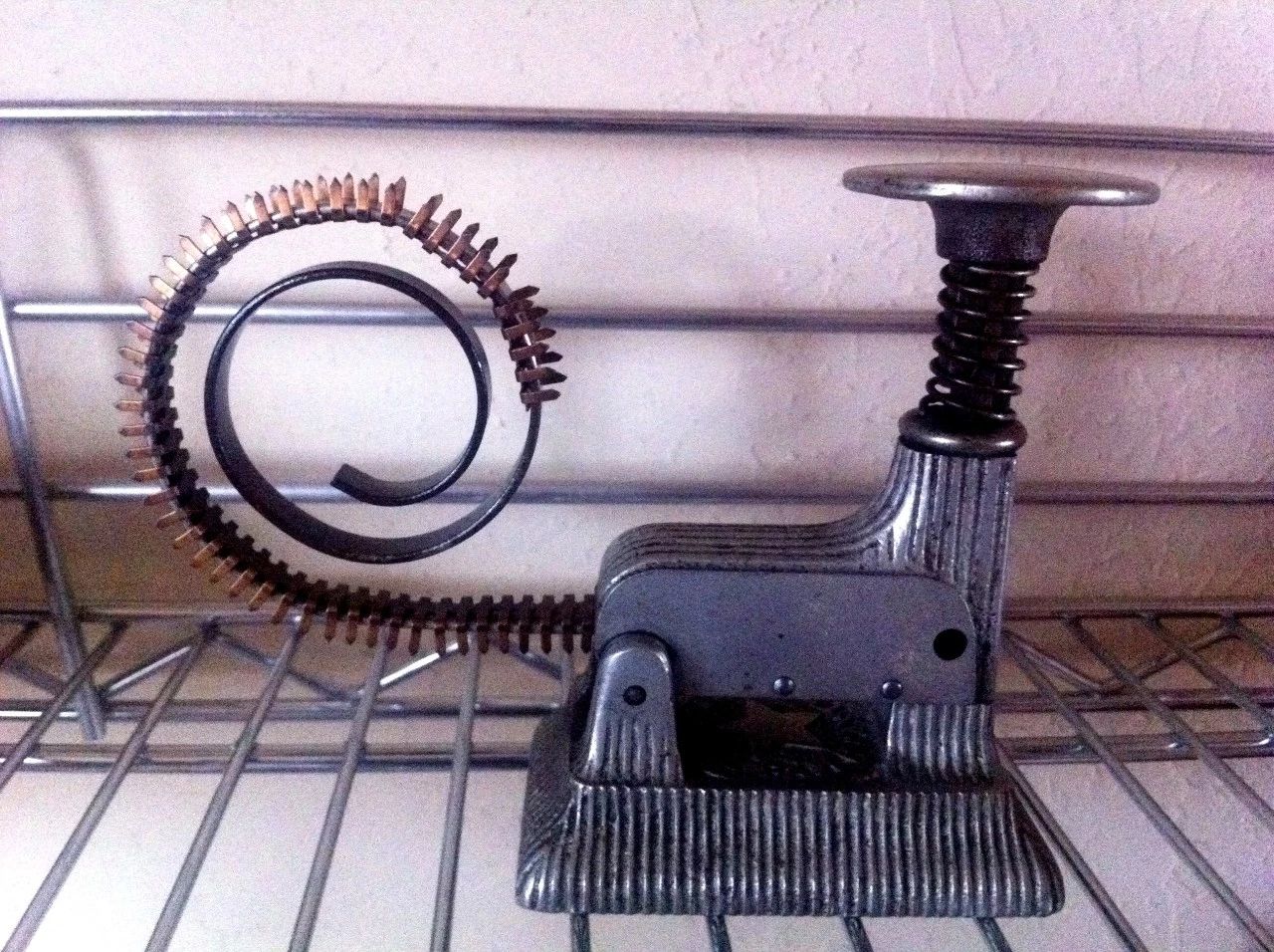 办公专用台式订书机,省力订书机办公专用