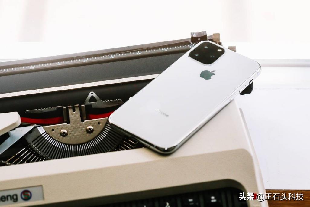 iphone11新机有没有一层膜,iphone11有没有必要贴膜戴壳