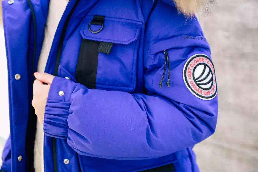 波司登2022新款羽绒服试穿,波司登实测