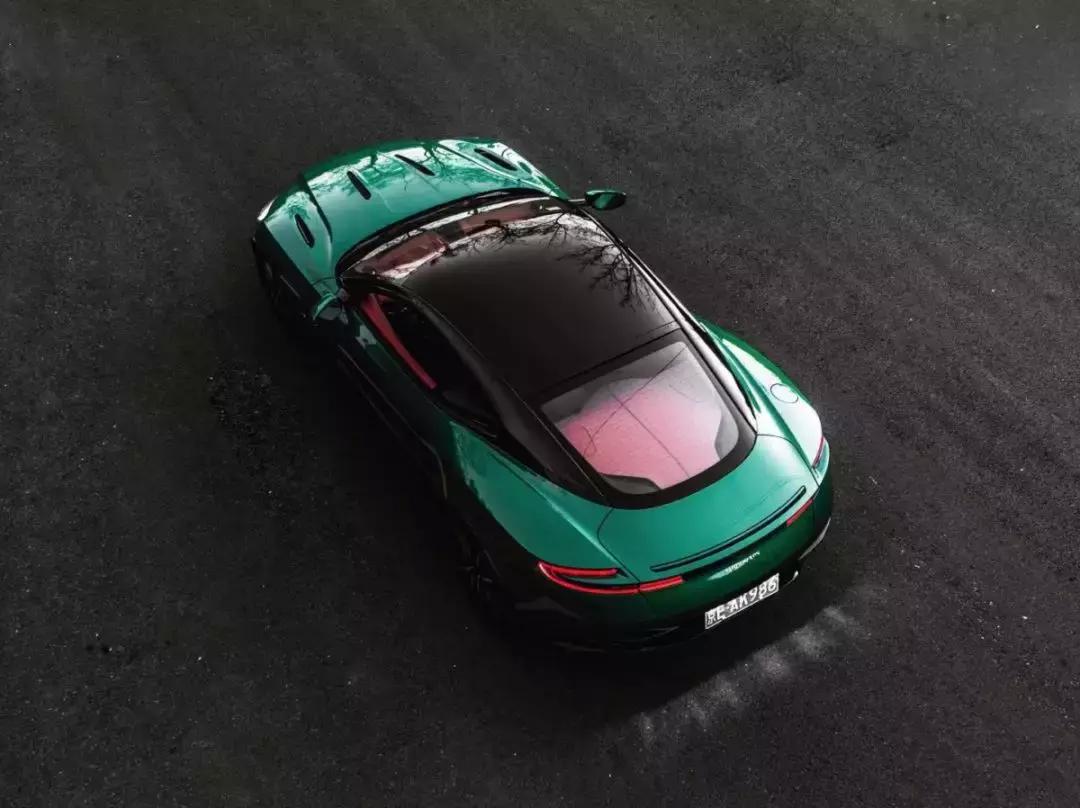 夏东阿斯顿马丁db11试驾,嗜驾