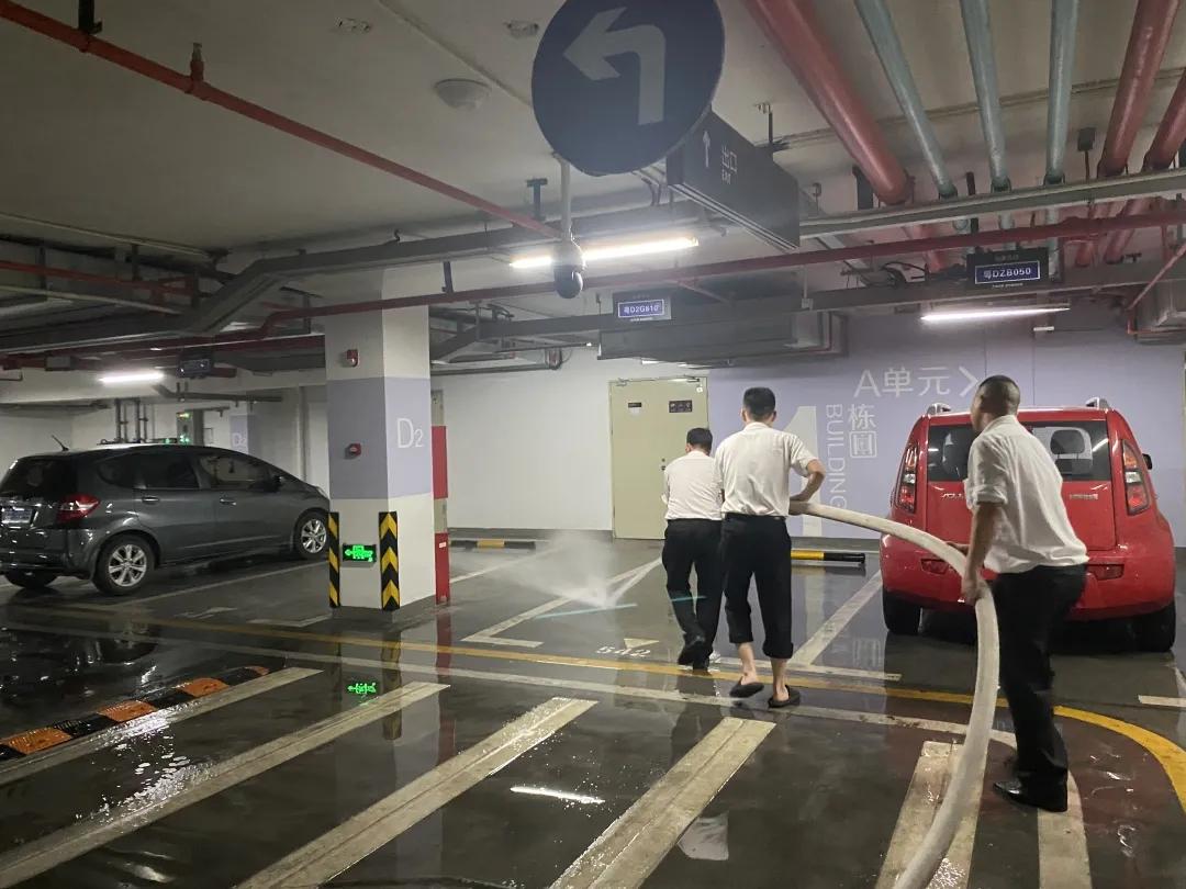 华润物业员工怎么样,福州华润万象城物业