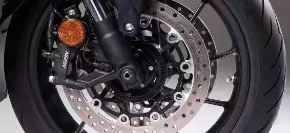 鏈敯forza750涓浗鍞环,鏈敯forza韪忔澘娴嬭瘎