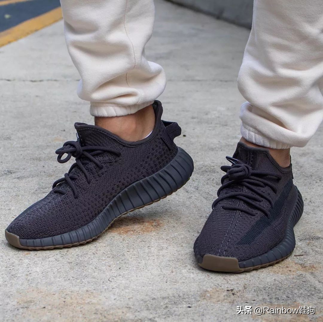 椰子350黑天使算最好看的配色吗,值得入手的椰子350v2黑天使性价比