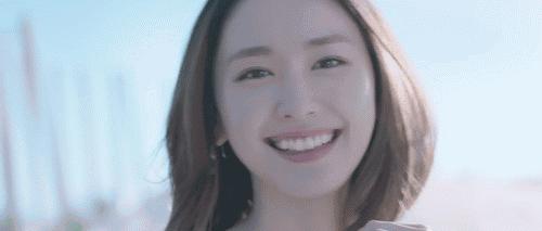 眼霜贵和便宜使用的区别大吗,眼霜越用越贵真的有用吗