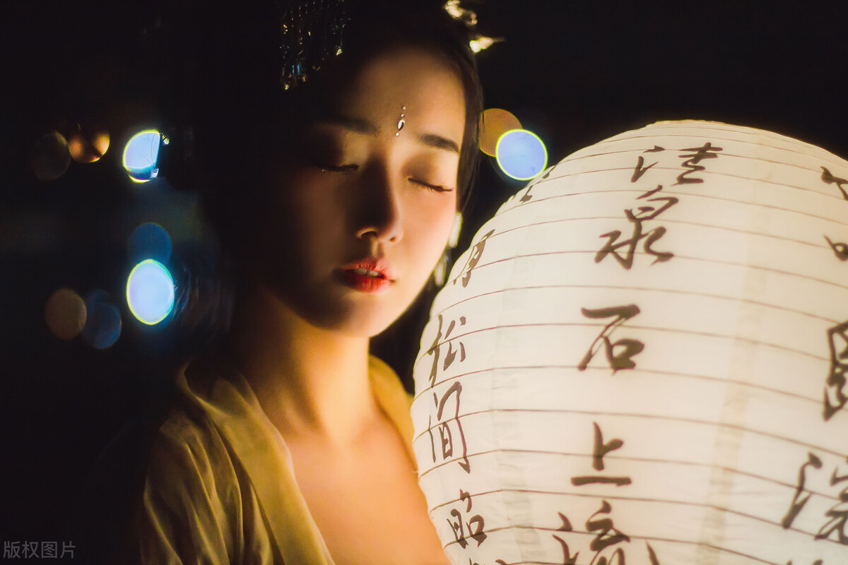 故事：没有封号的落魄公主，意外嫁给敌国皇子后，入主中宫受盛宠