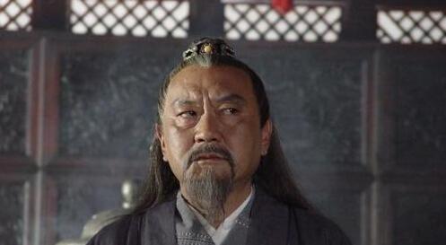 一代伟大帝王,贫苦的时候吃过珍珠翡翠白玉汤,对此赞不绝口