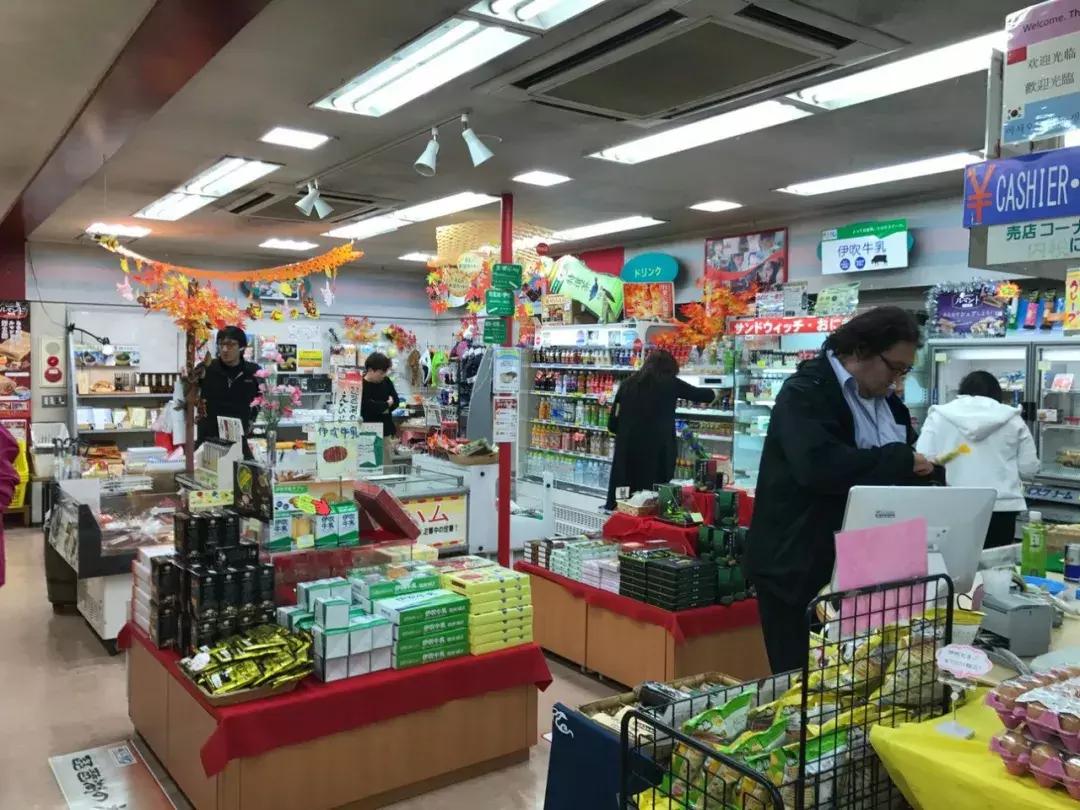 中日零售业,中日零售业有哪些