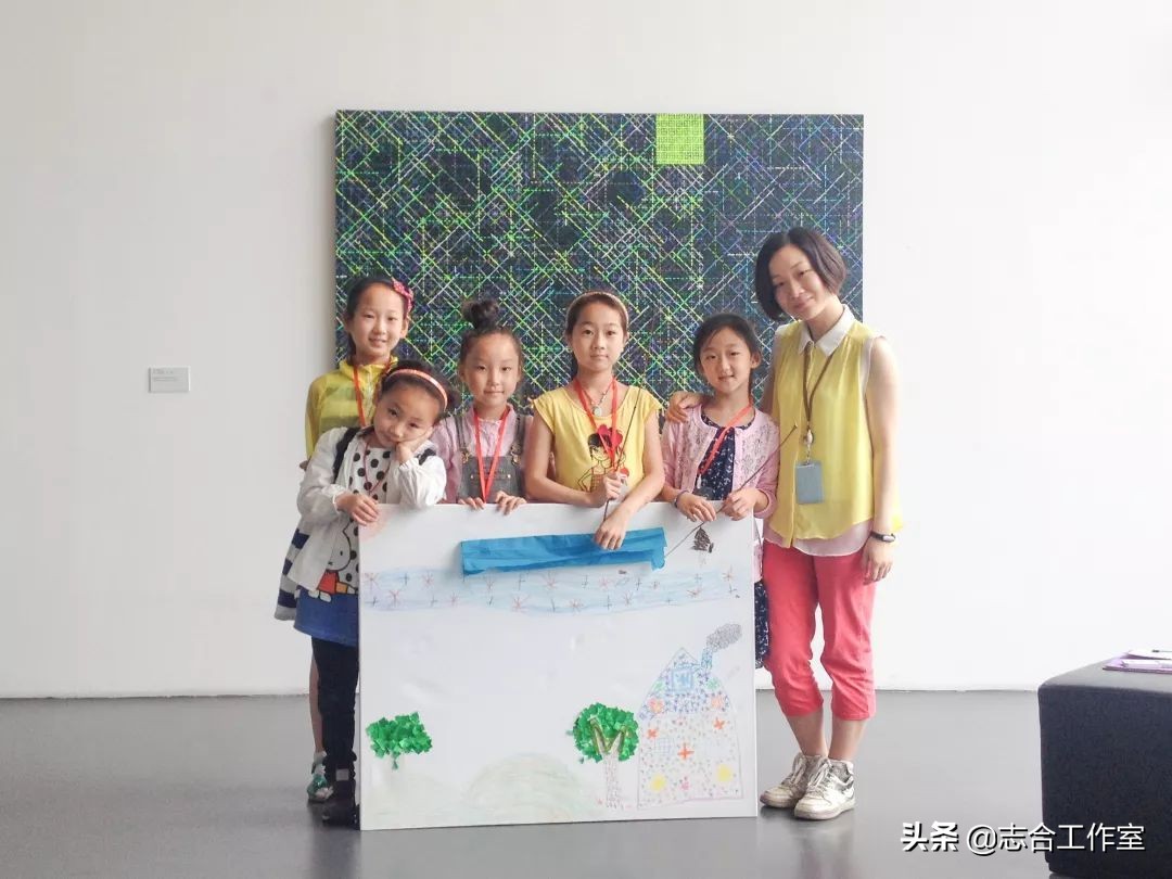 在上海的年轻人靠什么生活,上海明珠美术馆工作如何