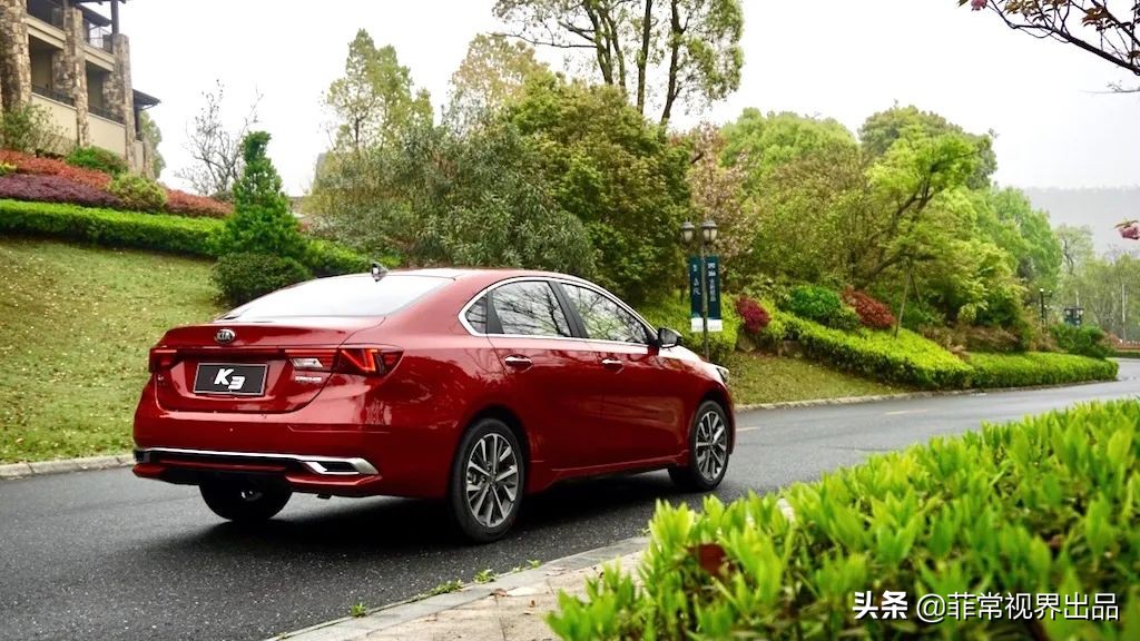 起亚k32021款改款1.5lcvt时尚版,起亚k32020款1.5lcvt智享互联版