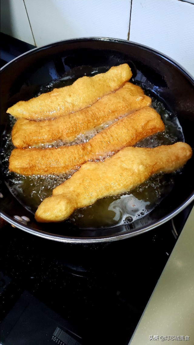 跟我学做油条,第二次做油条的视频