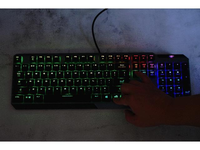 你觉得机械键盘黑轴好还是茶轴,机械键盘推荐茶轴黑轴