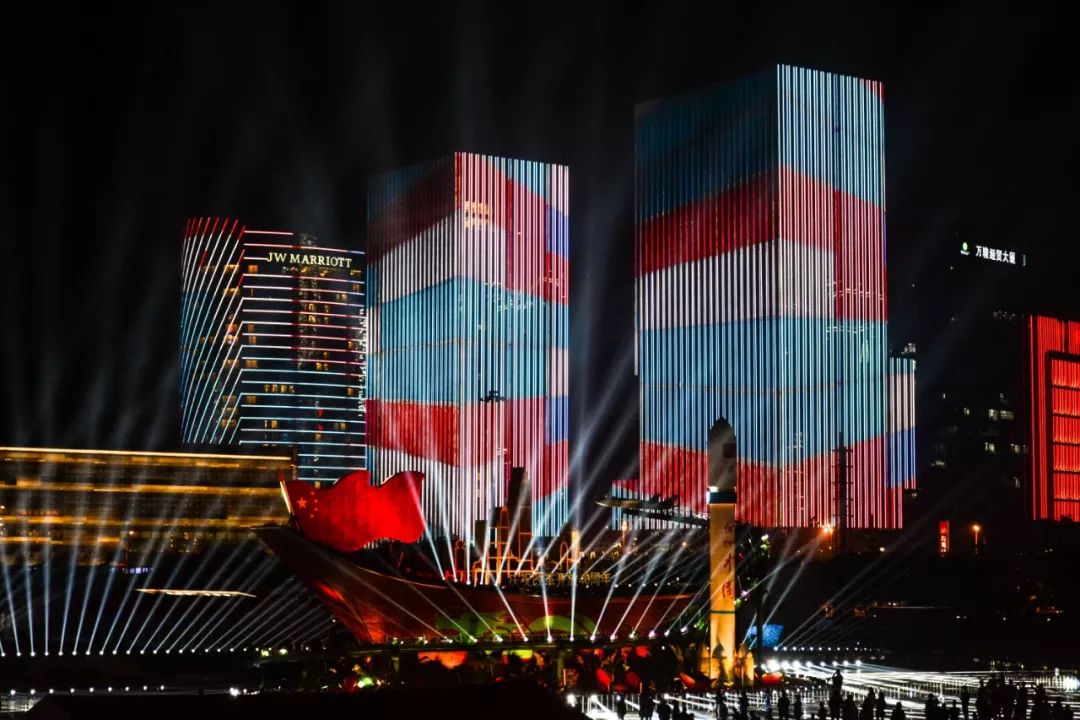 市民中心还有深圳灯光秀吗,深圳市民中心灯光秀2024时间表