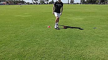 篮球过人训练方法,背身过人足球训练方法