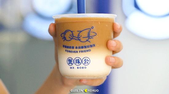 月售1000单的奶茶店,月销8000的奶茶店