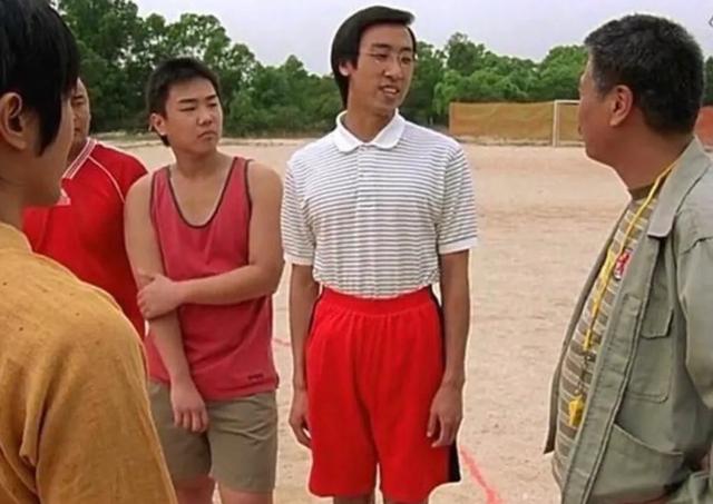 田鸡周星驰搞笑片段,周星驰少林足球田鸡搞笑片段