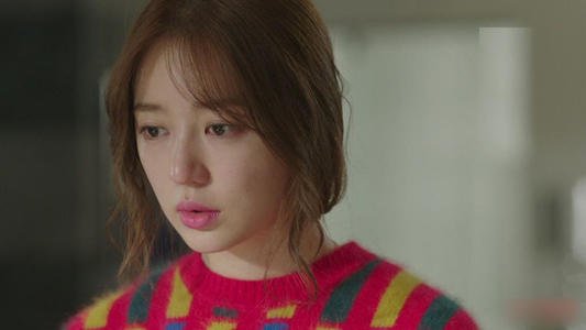 第一次和女生约会应该聊哪些话题,和女生约会没有勇气牵手怎么办