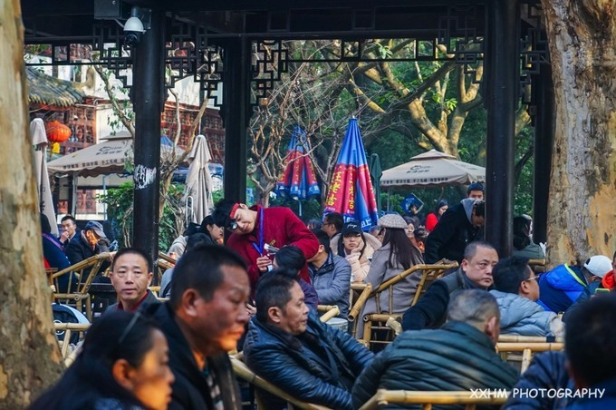 成都本地人去的最好吃的美食,中国姑娘吃成都美食
