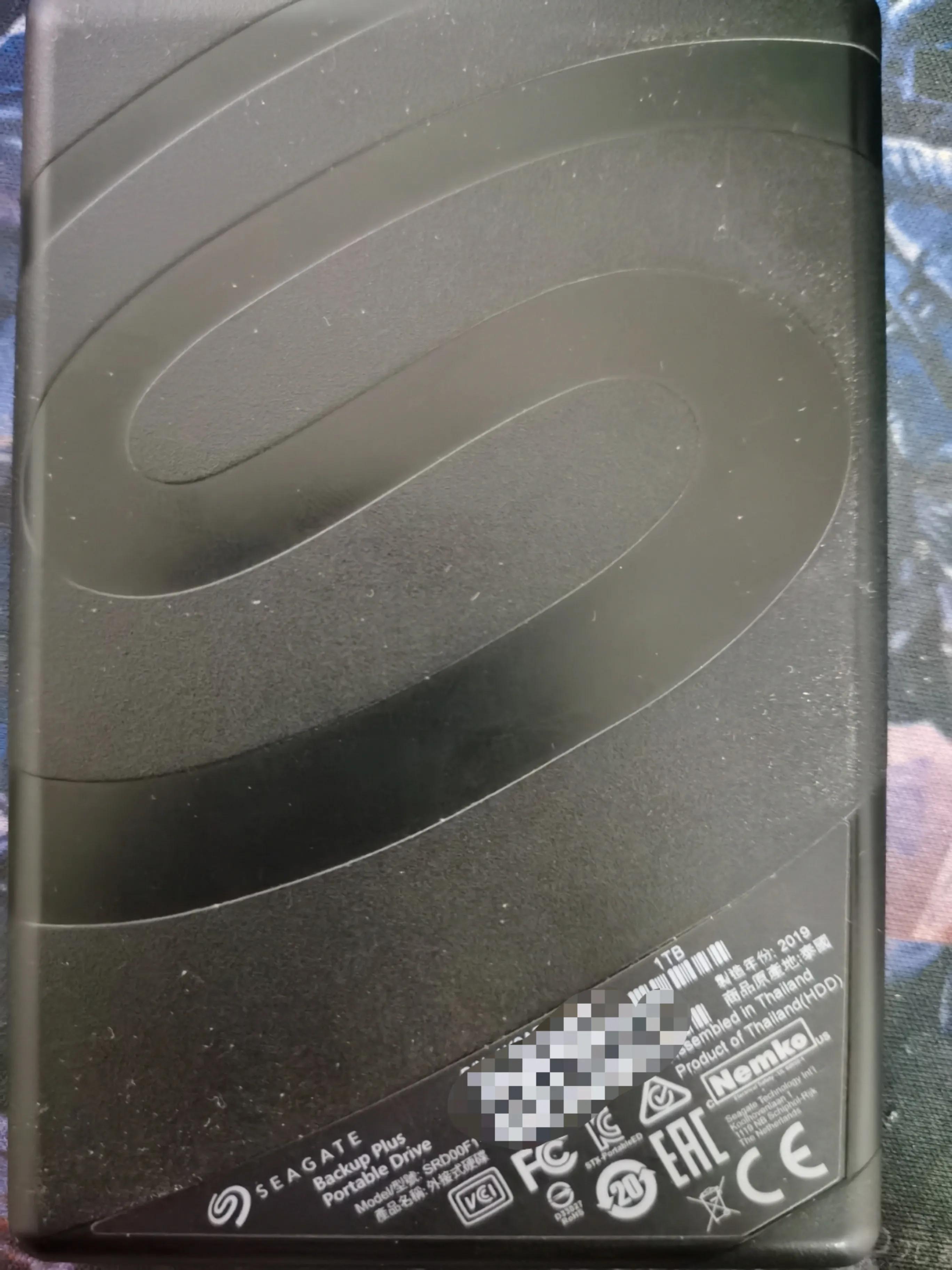 希捷1t出现667个绿块正常吗,希捷1t盘片划伤严重吗