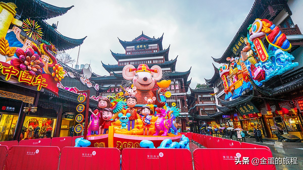 直击今年上海城隍庙豫园灯会,免费的豫园灯会在硬撑,并不建议去