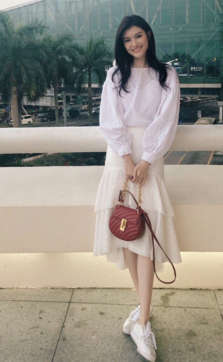 杨幂、唐嫣、古力娜扎人手一只、自带C位效应的CHLOE是什么牌子?