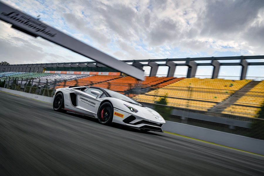 兰博基尼小牛,兰博基尼专业赛车场