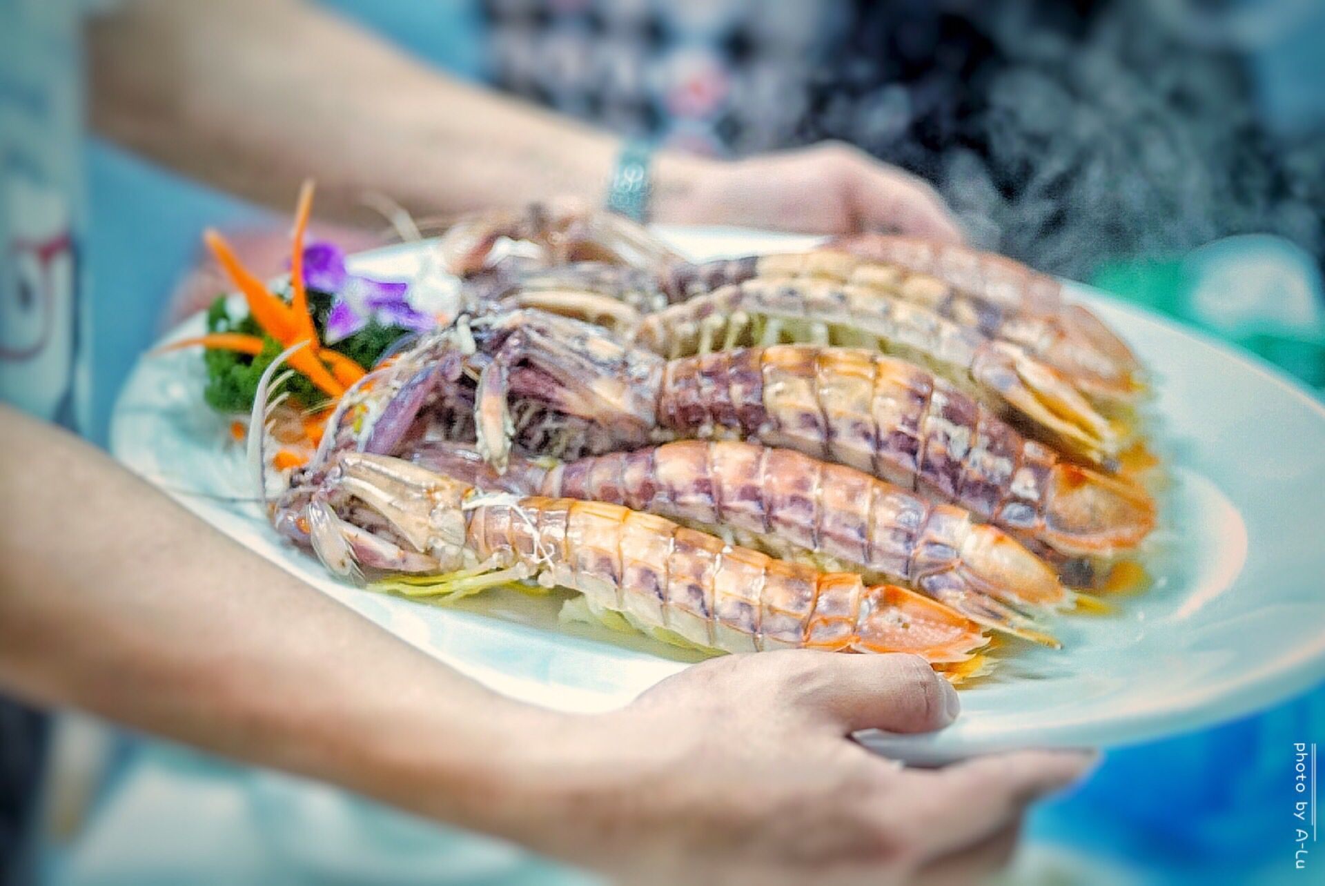 来来海鲜,旧店迁新址,老板直说我们家的菜都好吃,来过都想再来