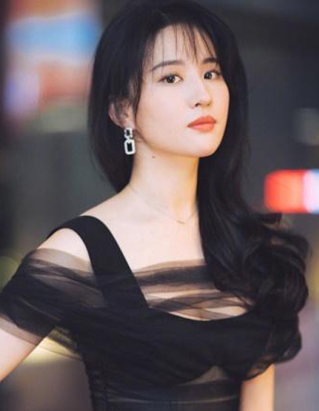 70后显年轻的发型,女人什么发型显年轻