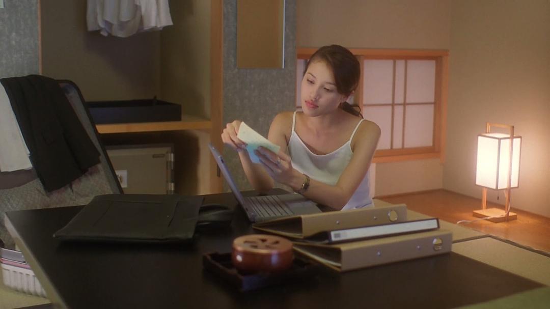 1998年香港最经典的MV，黎明和一个混血女孩主演，讲了什么故事？