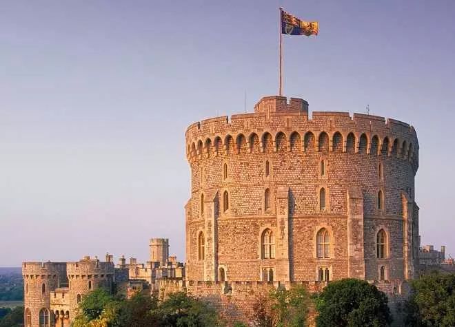 艾维克城堡在英国哪里,英国最美的古堡