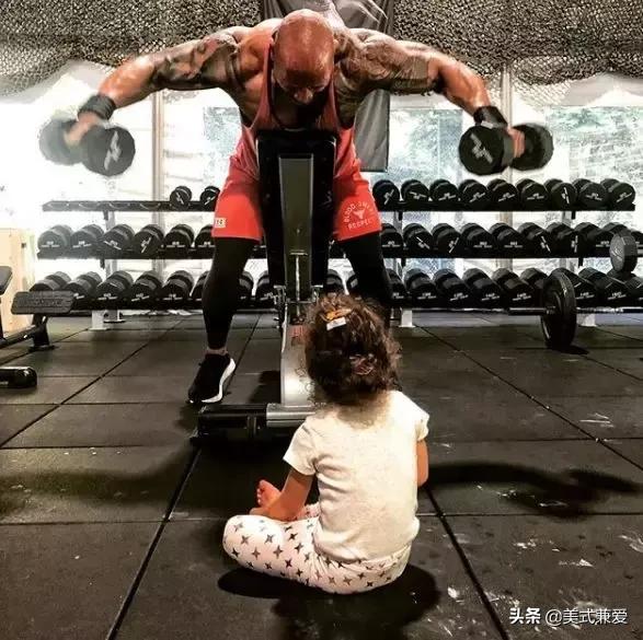 巨石强森的幸福生活,巨石强森2019婚姻