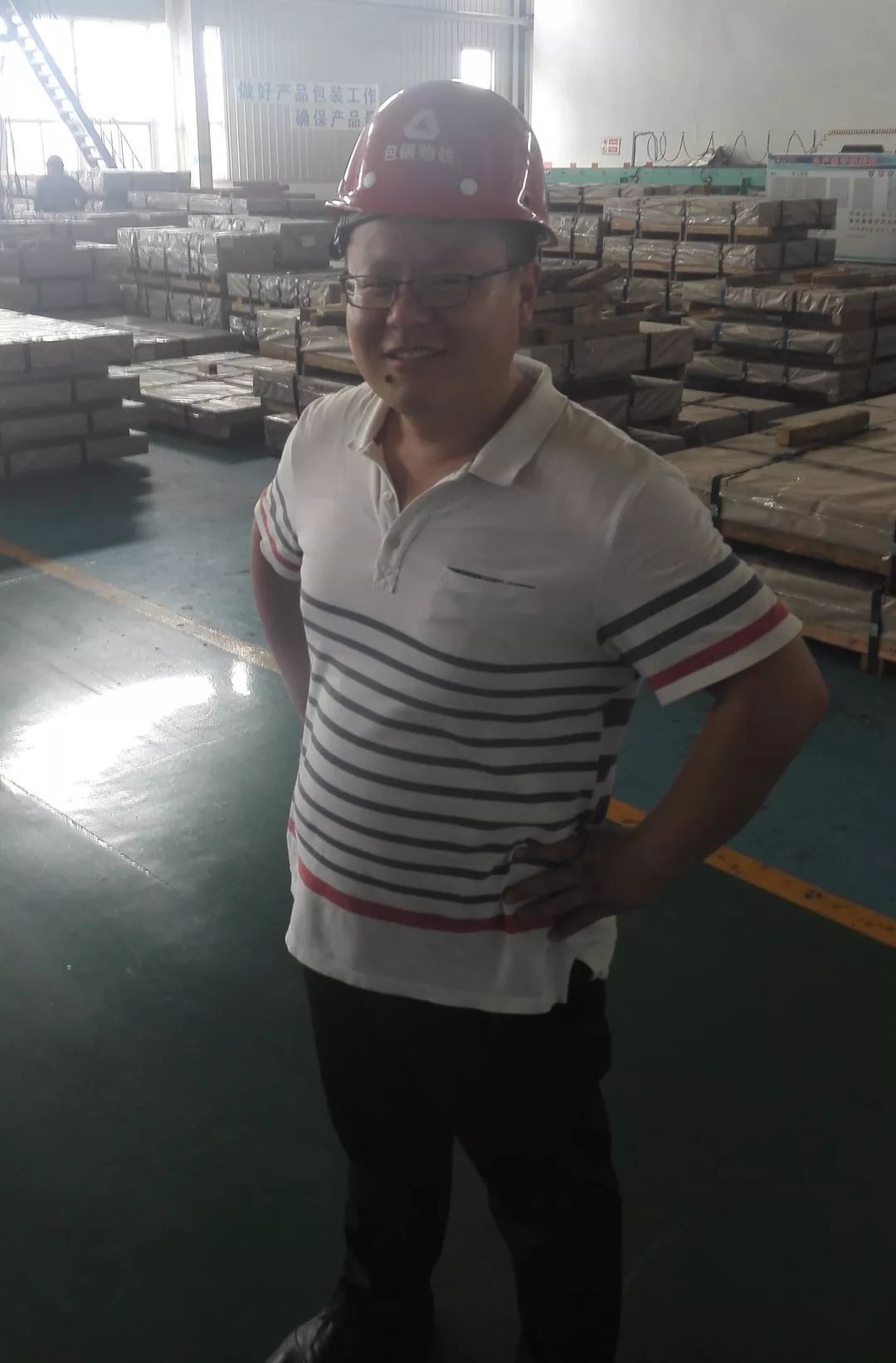 为什么有的人在职场会甘于平庸,职场不易努力前行视频