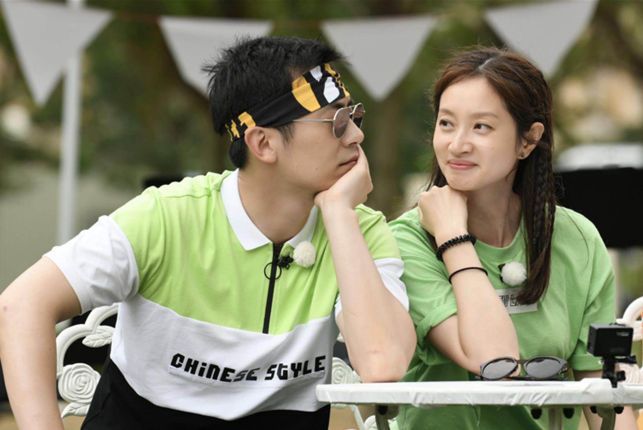 为何朱亚文转身就娶陈思诚前女友,朱亚文行走的荷尔蒙结婚片段