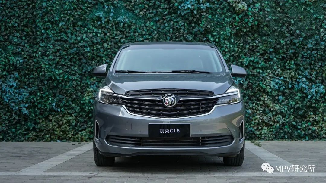 别克新gl8商务车报价及图片,别克gl8es尊享版新车优惠多少