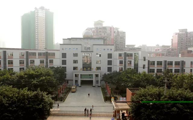 重庆市南岸区茶园新城中学,南岸区重点中学排名