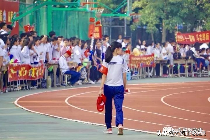 潮汕哪个学校校服最好看,潮汕校服排名前十