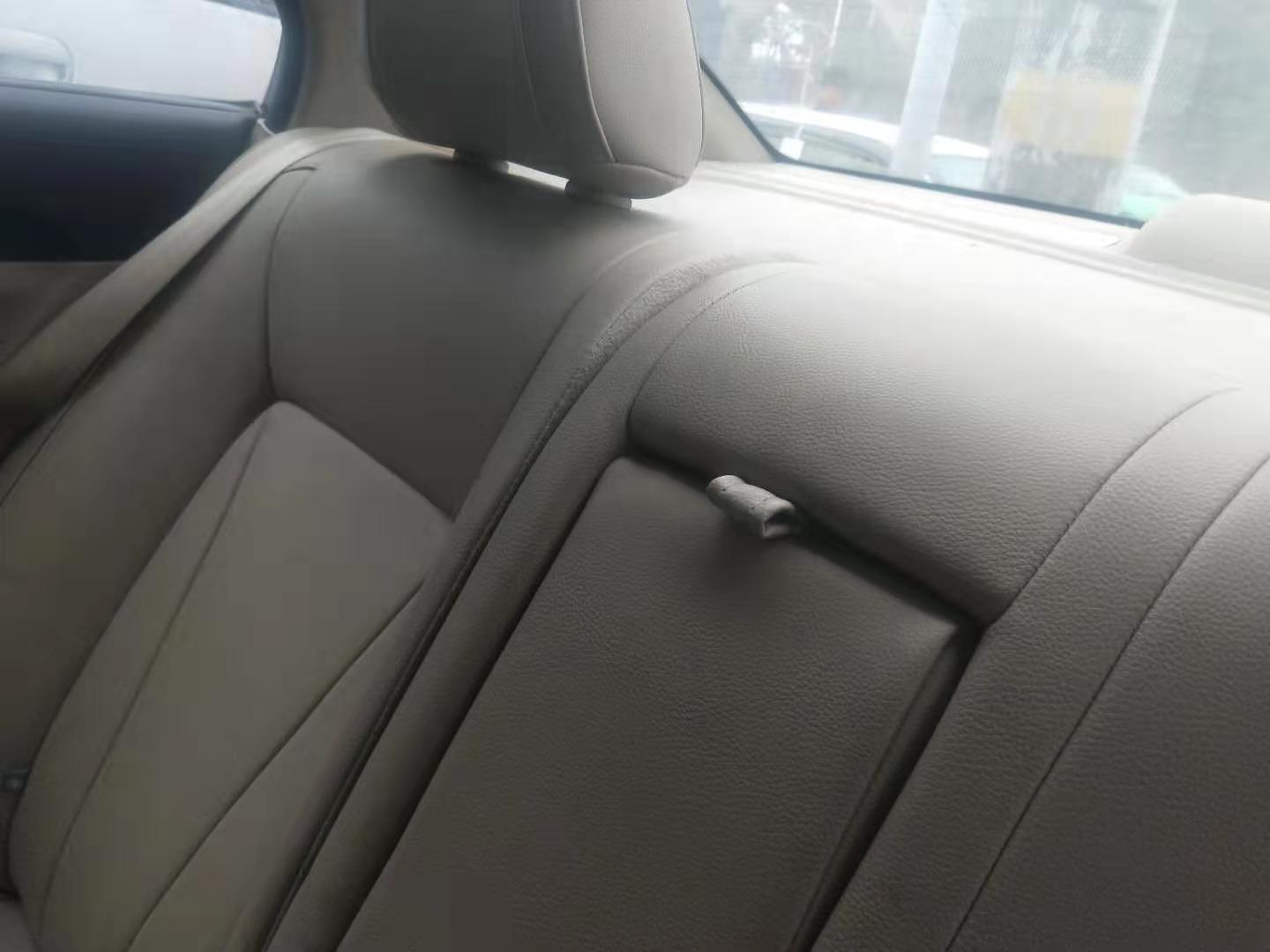 独立悬挂，电动座椅，质量可靠，带商业险，胖哥这算是捡漏了吗？