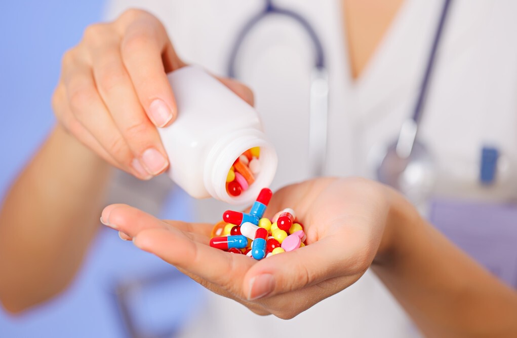 血压突然升高160低压100怎么办,血压突然升高高压140低压93怎么办