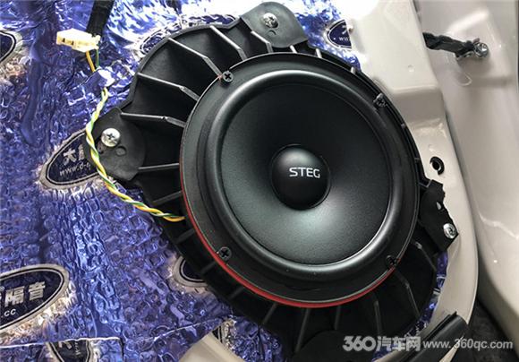 入门级改装音质也想超预期？看斯巴鲁森林人选的两分频