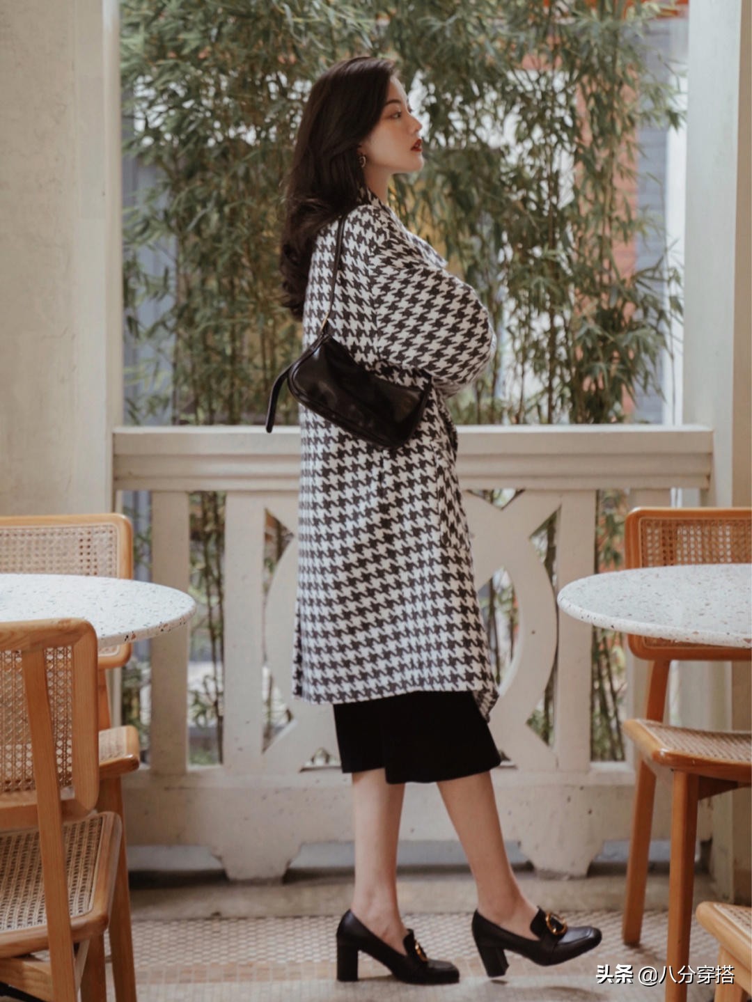 今年“千鸟格大衣”火了，建议选这几种，照穿不出错，保暖洋气