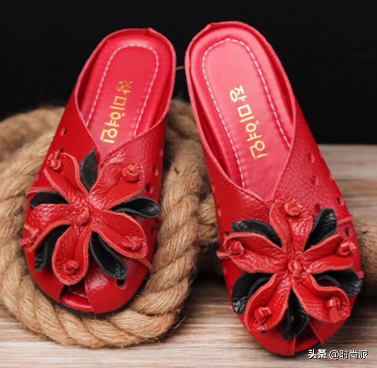夏季凉拖高级感不磨脚,软底软面穿上超舒服夏季凉拖