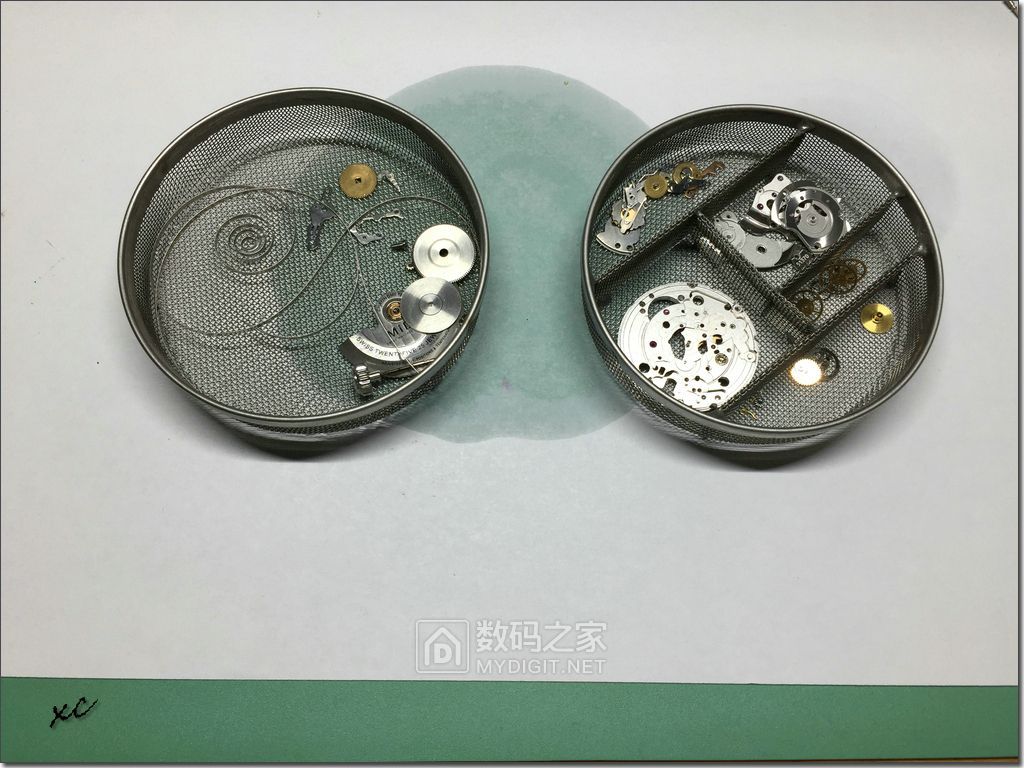 美度贝伦赛丽m8690真假对比图,美度贝伦赛丽m8690哪年上市的