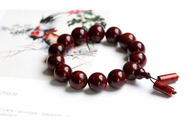 新手盘串小手串推荐,最适合懒人的手串排行榜圆的