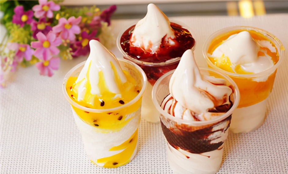 22岁小伙创业年收入200万,25岁小伙3次创业3年赚1700万完整版