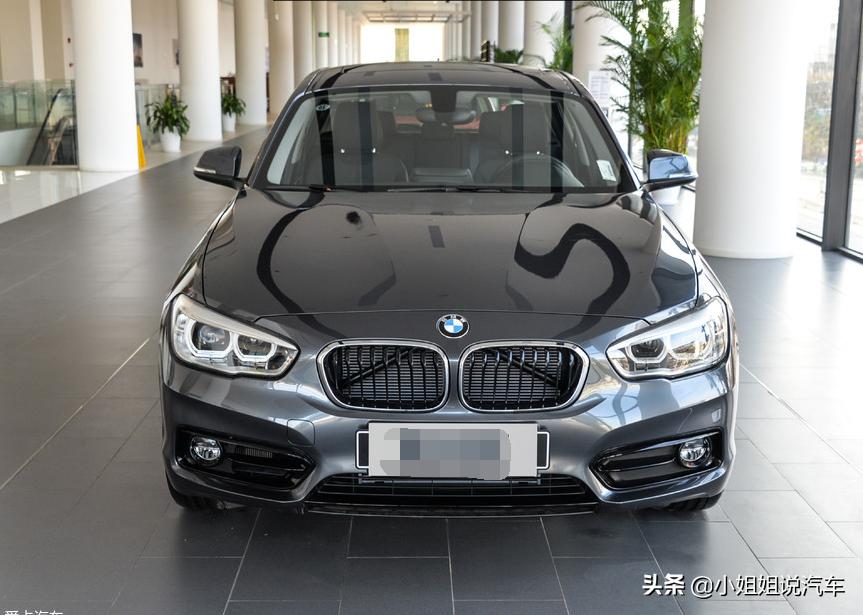 宝马120i外观和内饰,宝马1系2020款120im1.5t运动套装