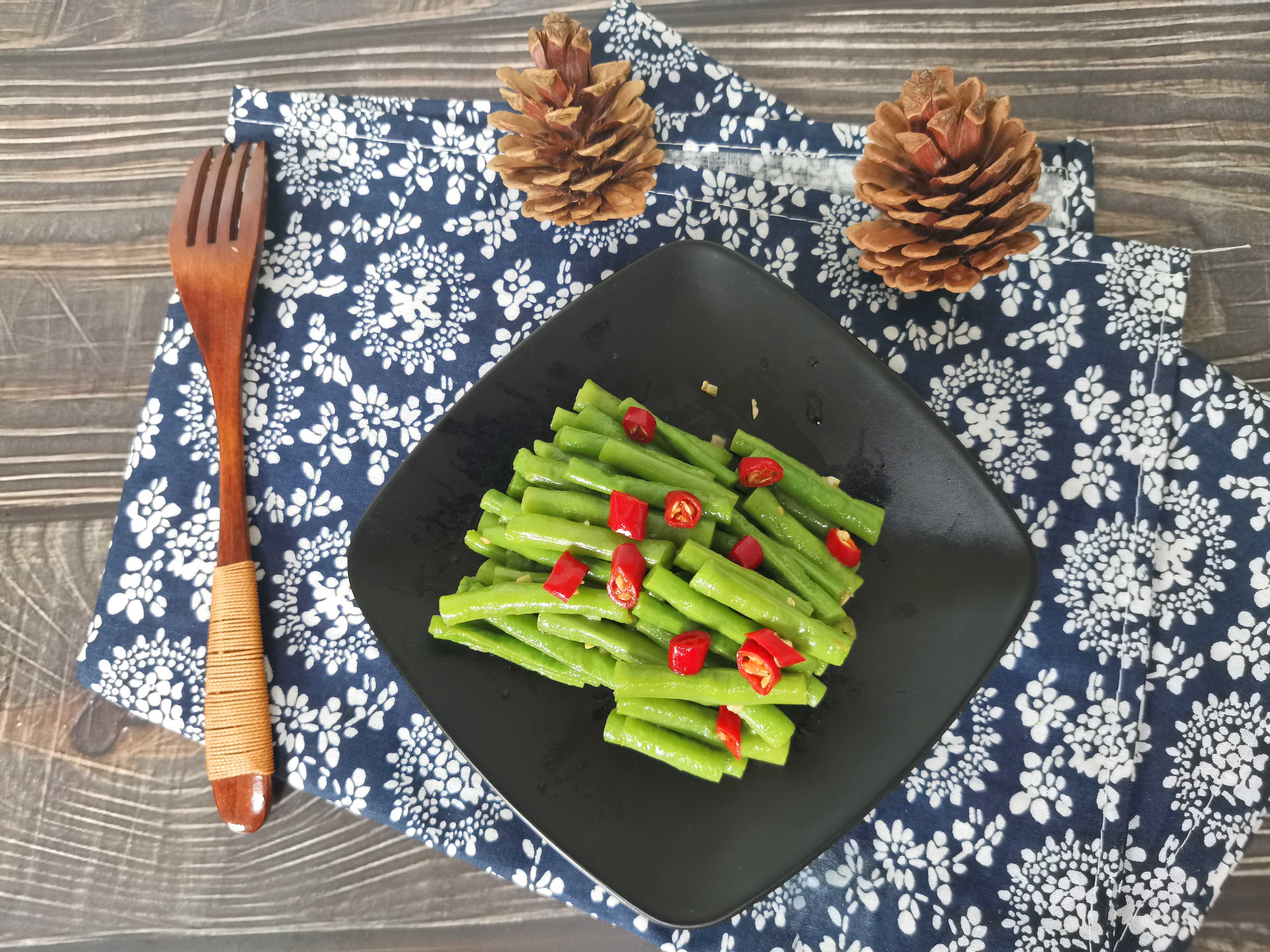 吃不完的豆角放冰箱冷冻怎么弄,豆角吃不完怎么保存不会坏