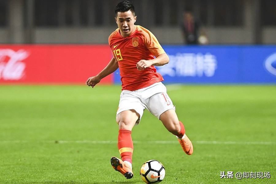 盘点中超赛场上的7大粗腿,希望新星在列，向世界大粗腿名宿们致敬