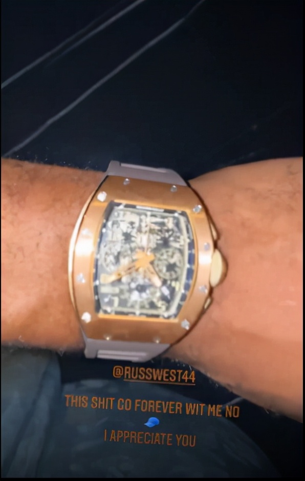 逗妹吐槽：欧冠小组赛抽签结果出炉，欧足联安排梅罗再相见？