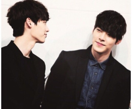 李钟硕高冷呆萌,李钟硕又憨又可爱